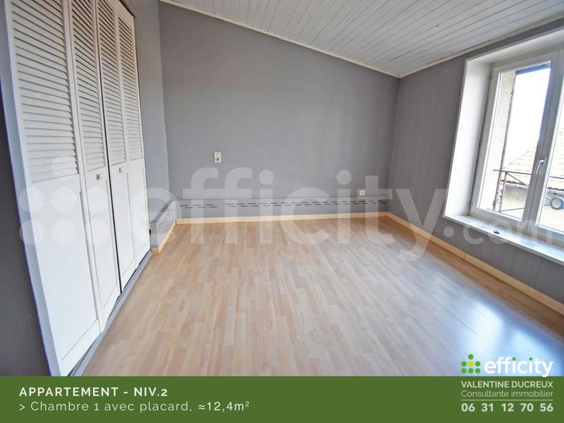 Appartement - 94 m² - 5 pièces