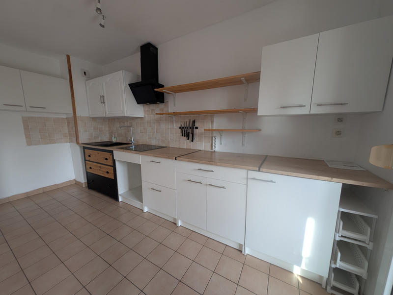 Appartement - 95 m² - 5 pièces