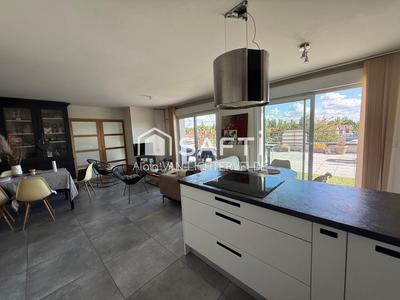 Appartement - 110 m² - 5 pièces