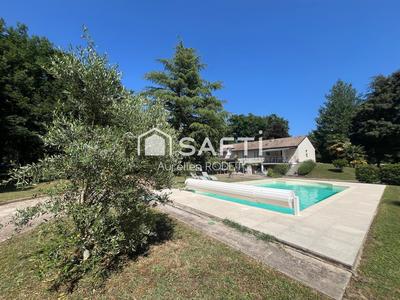 Maison - 132 m² - 7 pièces