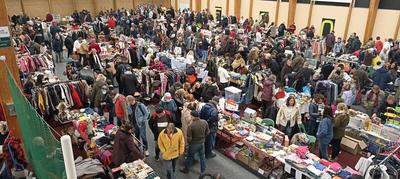 28eme vide-greniers couvert de l'esormes basket