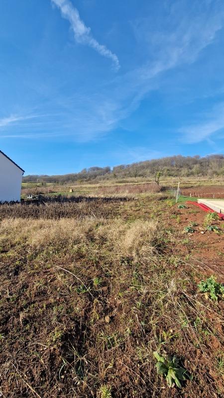 Terrain constructible - 721 m²