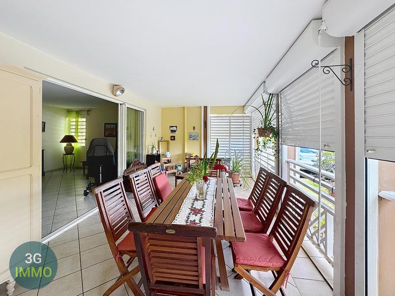 Appartement - 65 m² - 2 pièces