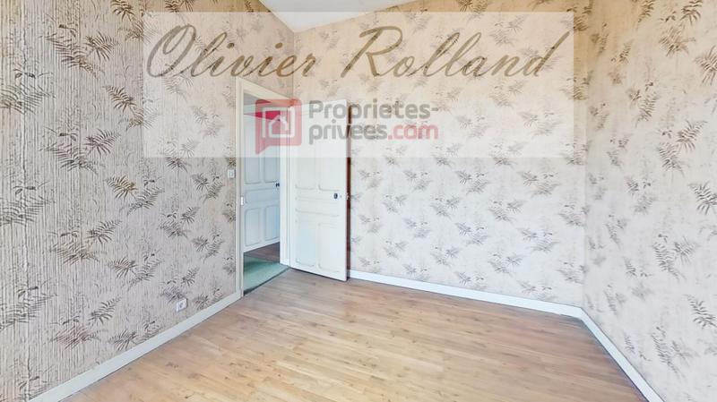 Maison - 300 m² - 13 pièces