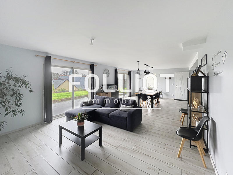 Maison - 141 m² - 6 pièces