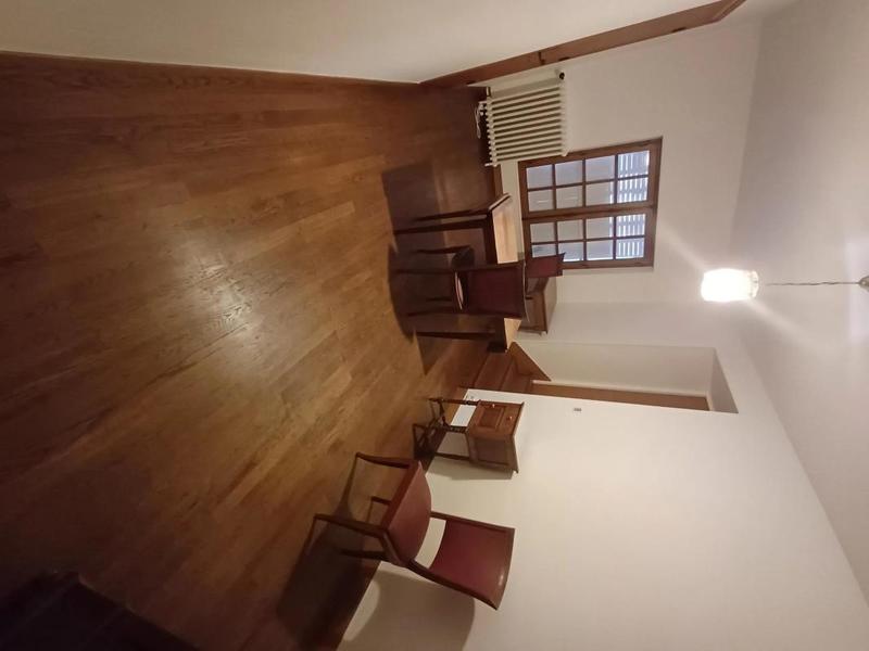 Maison - 211 m² - 8 pièces