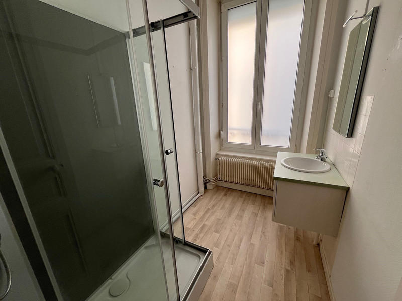 Appartement - 83 m² - 4 pièces