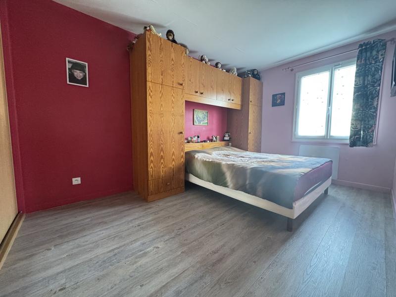 Maison - 110 m² - 8 pièces