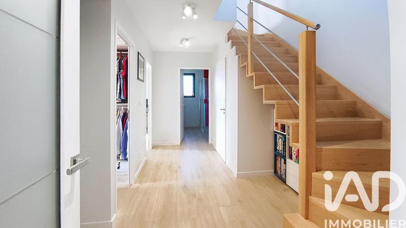 Maison - 163 m² - 5 pièces