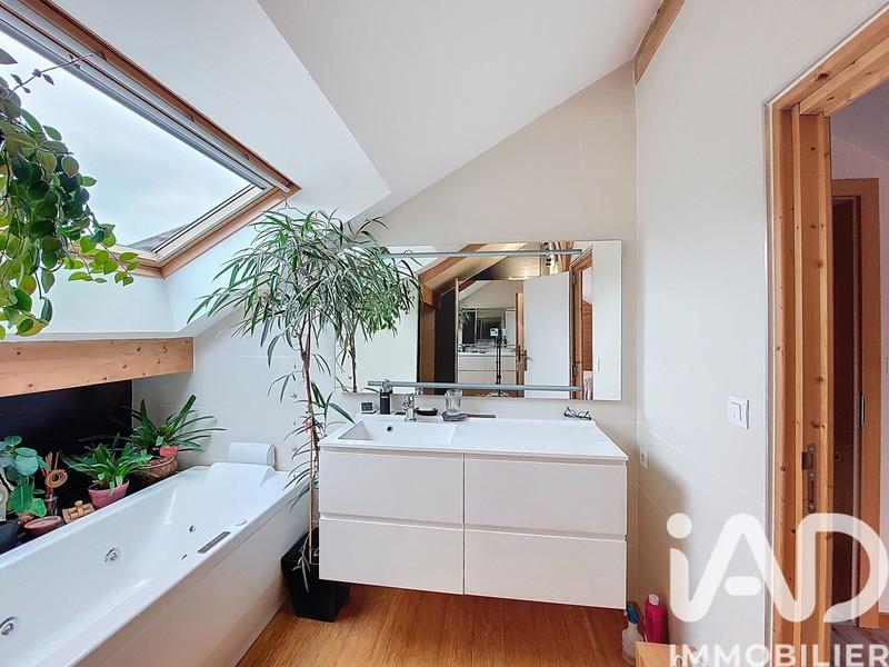 Maison - 165 m² - 8 pièces