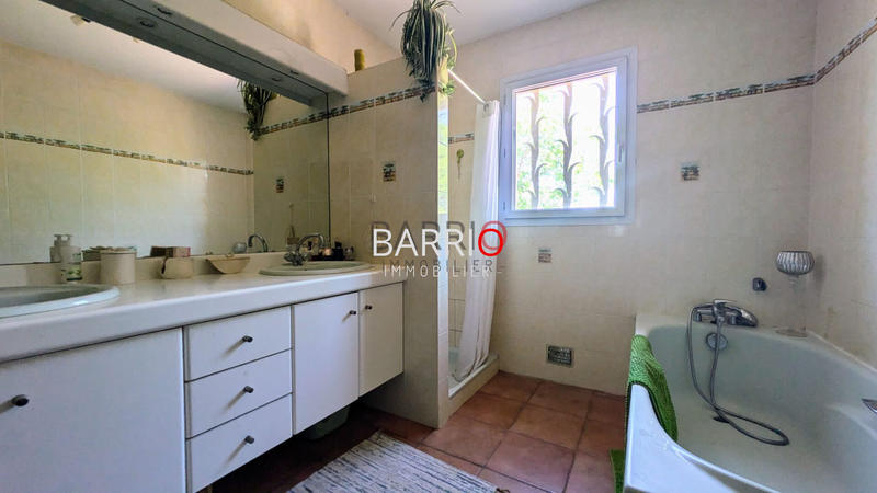 Villa - 160 m² - 6 pièces