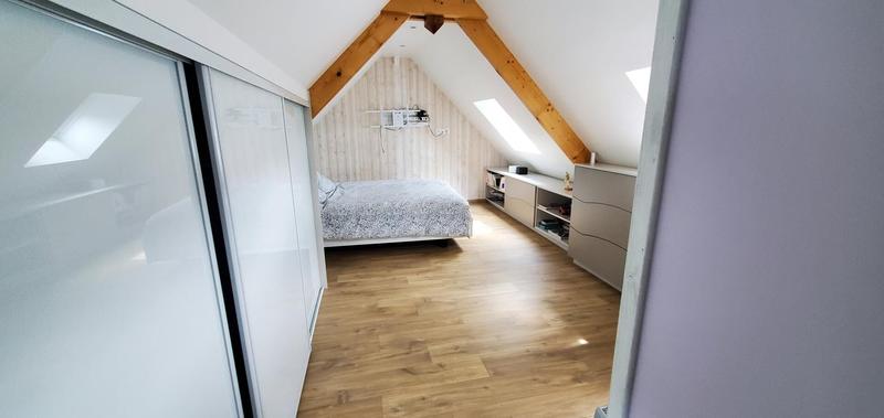 Maison - 142 m² - 7 pièces