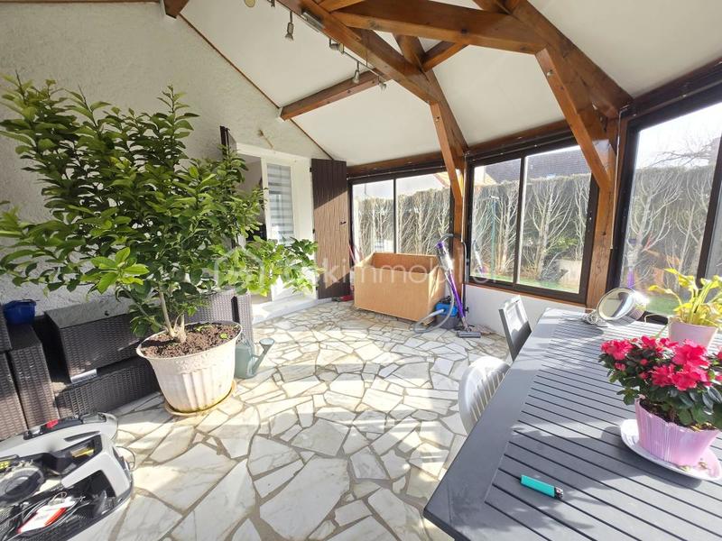 Pavillon - 135 m² - 6 pièces