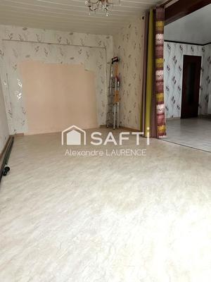 Maison - 80 m² - 6 pièces