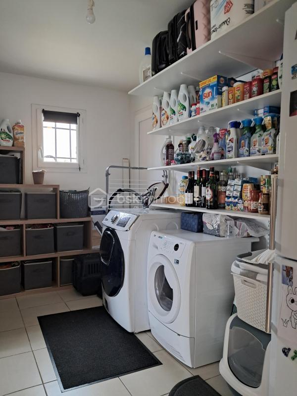 Maison traditionnelle - 1 433 m² - 4 pièces