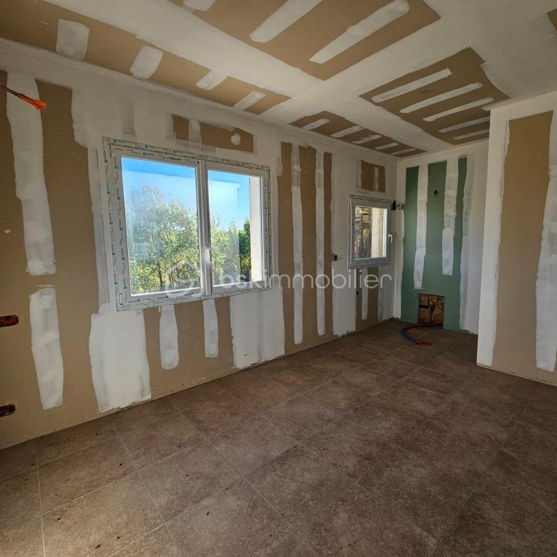 Maison jumelée - 300 m² - 9 pièces