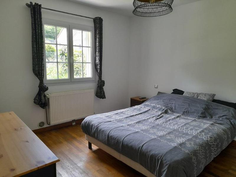 Maison - 172 m² - 9 pièces