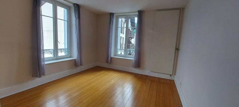 Appartement - 125 m² - 4 pièces
