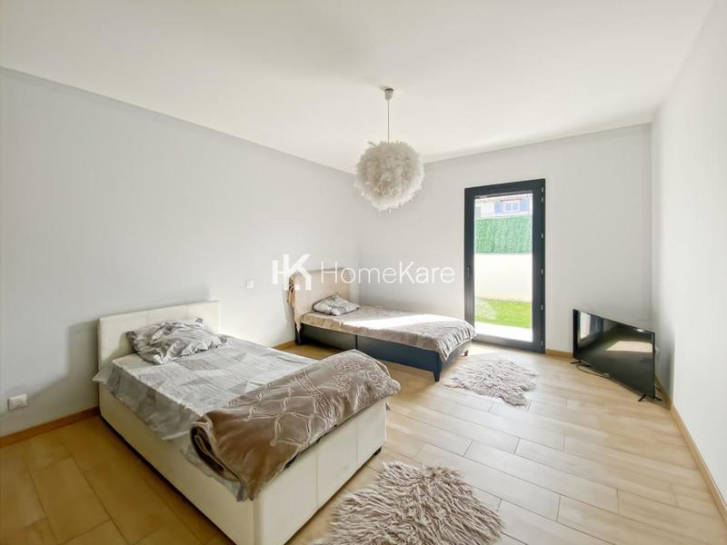 Maison - 174 m² - 5 pièces