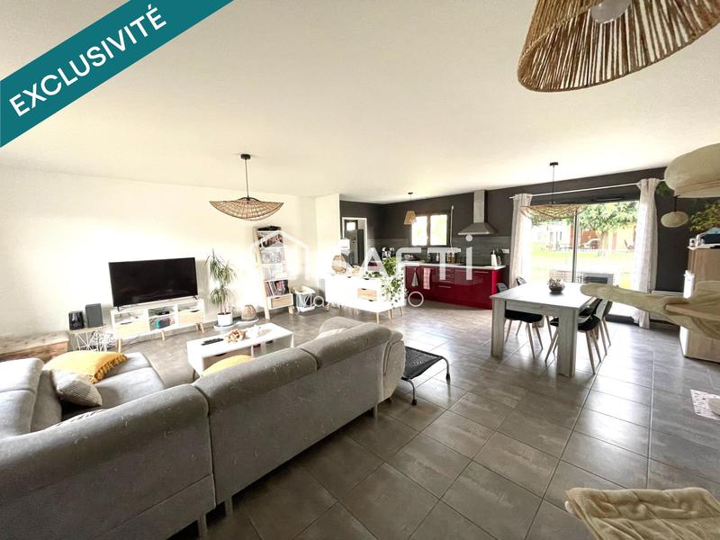 Maison - 94 m² - 4 pièces