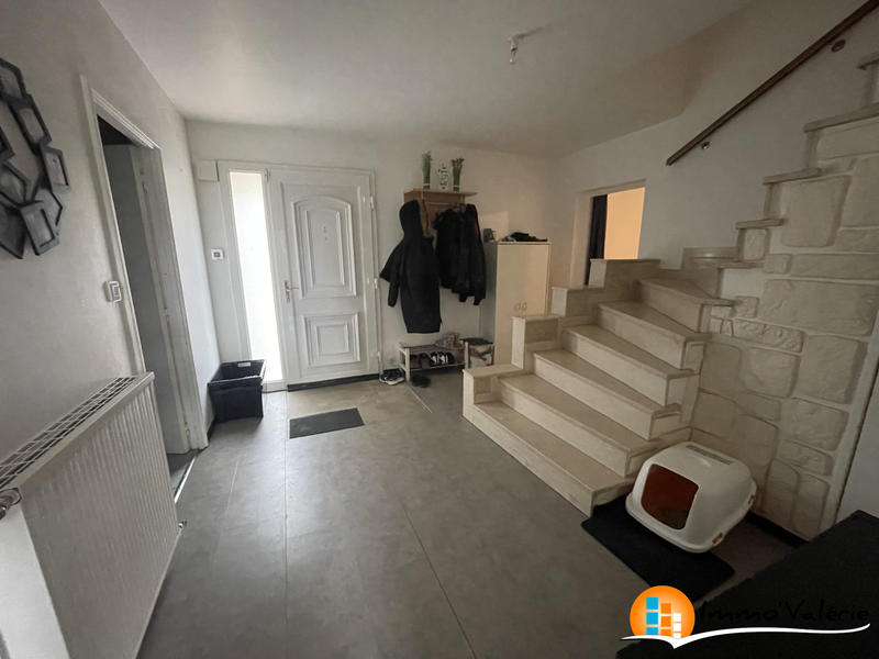 Maison - 185 m² - 6 pièces