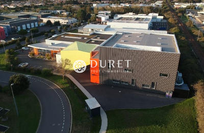 Local d'activités - 3 600 m²