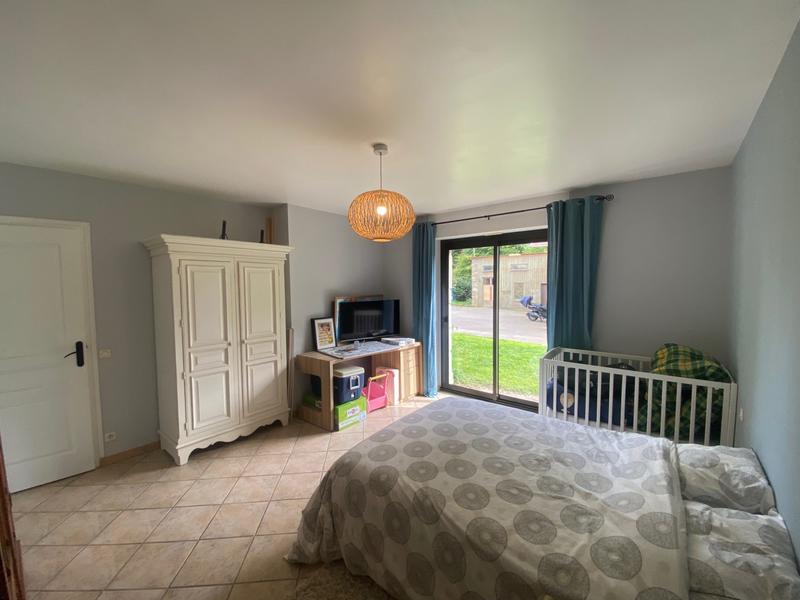 Maison - 180 m² - 8 pièces