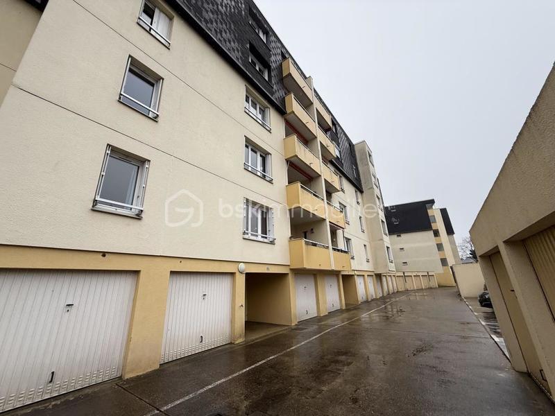 Appartement - 84 m² - 4 pièces