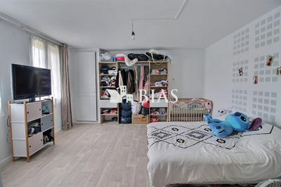 Maison - 105 m² - 4 pièces