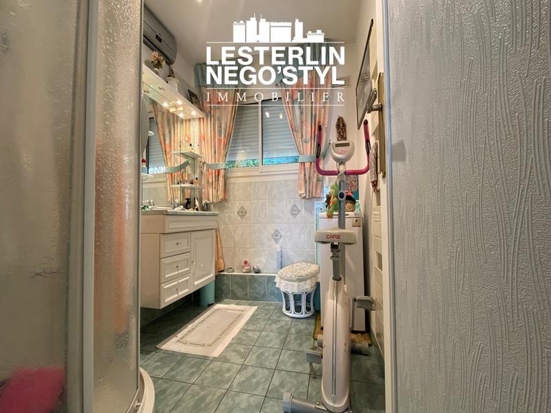 Appartement - 77 m² - 3 pièces