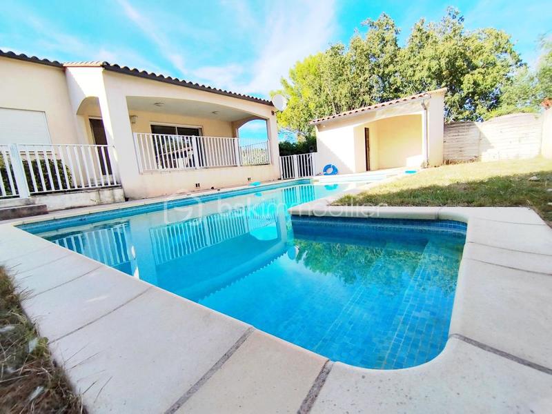 Villa - 87 m² - 4 pièces