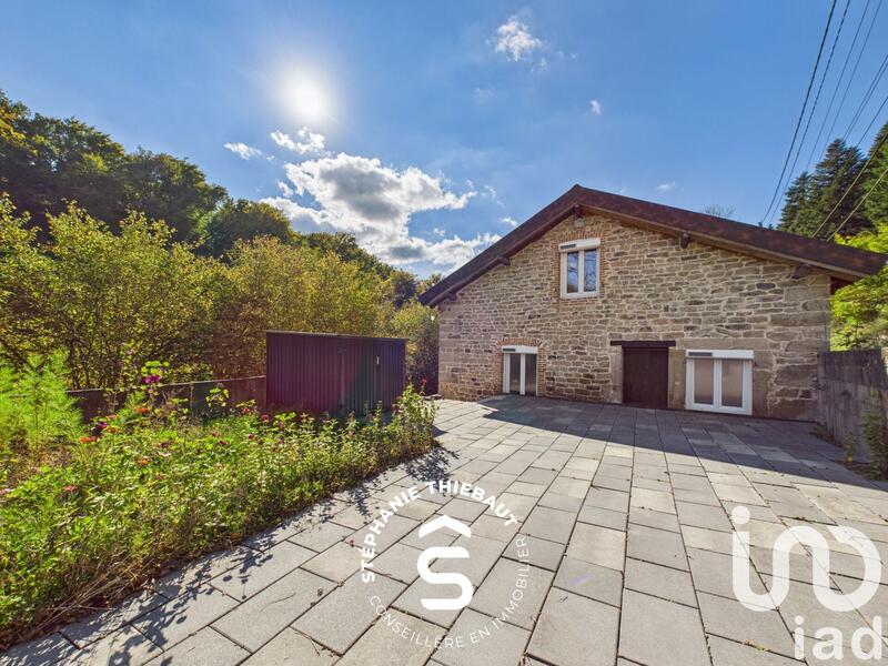 Maison - 212 m² - 8 pièces