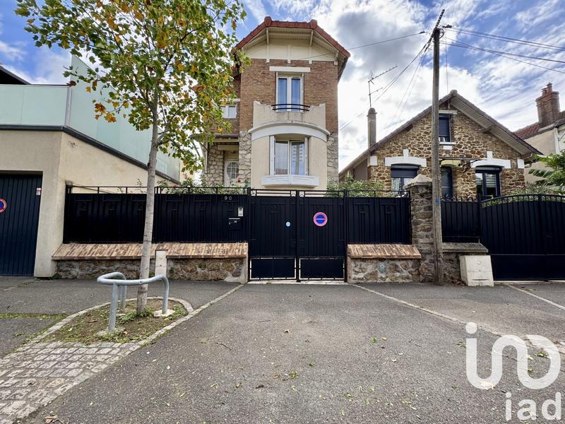 Maison - 104 m² - 4 pièces