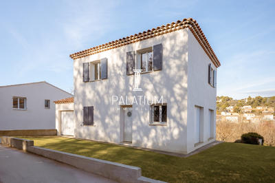 Maison - 103 m² - 4 pièces