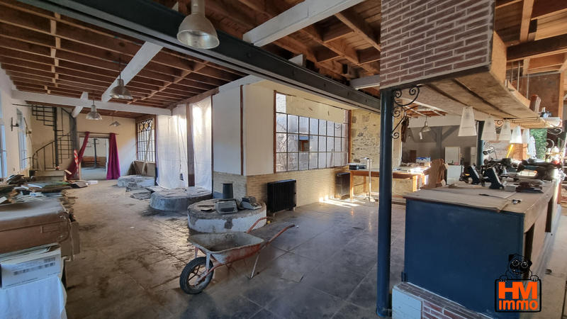 Demeure - 543 m² - 12 pièces