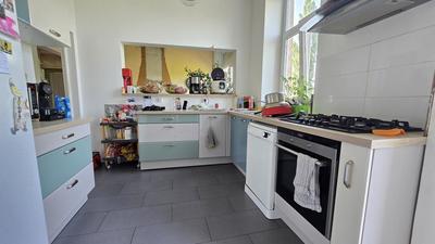 Maison - 250 m² - 8 pièces