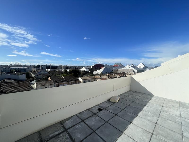 Appartement - 115 m² - 5 pièces