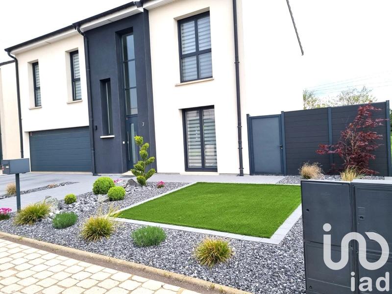 Maison - 180 m² - 6 pièces