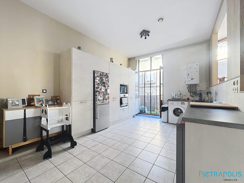 Appartement - 106 m² - 5 pièces