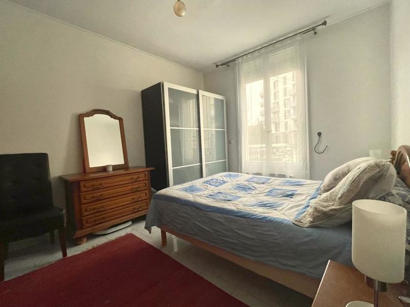 Appartement - 82 m² - 3 pièces