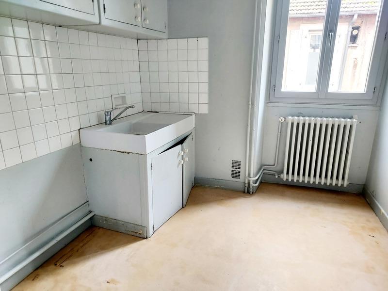 Immeuble - 165 m² - 9 pièces
