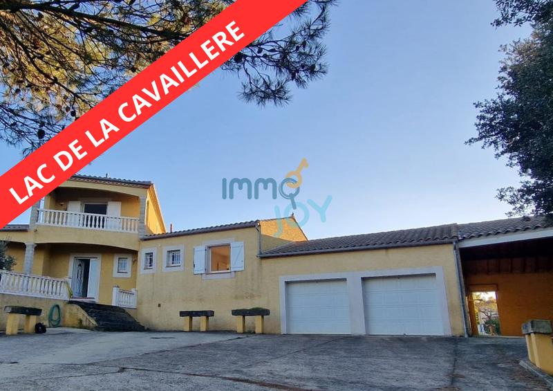 Villa - 204 m² - 6 pièces