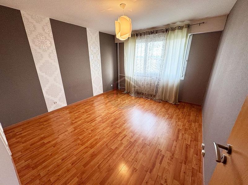 Appartement - 83 m² - 3 pièces