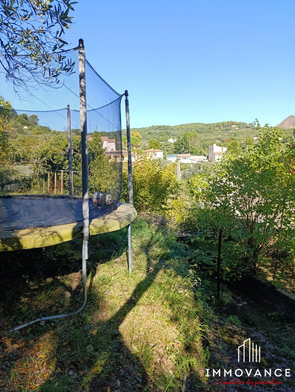 Maison - 98 m² - 4 pièces