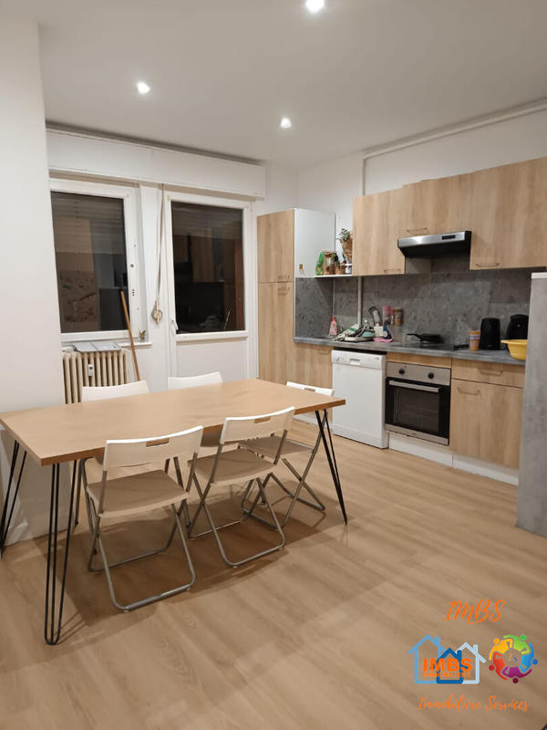 Appartement - 25 m² - 5 pièces