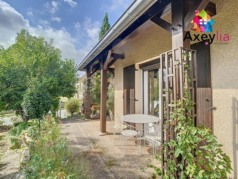 Maison - 123 m² - 7 pièces