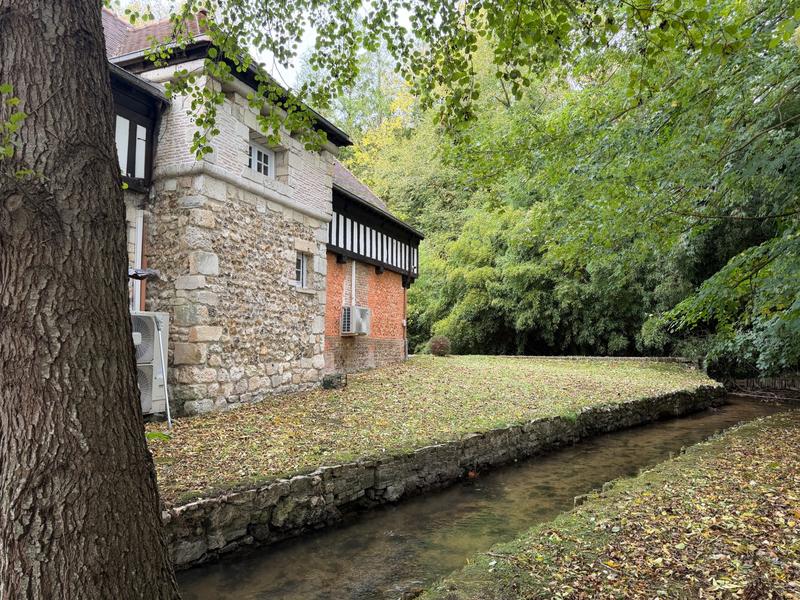 Maison ancienne - 107 m² - 10 pièces