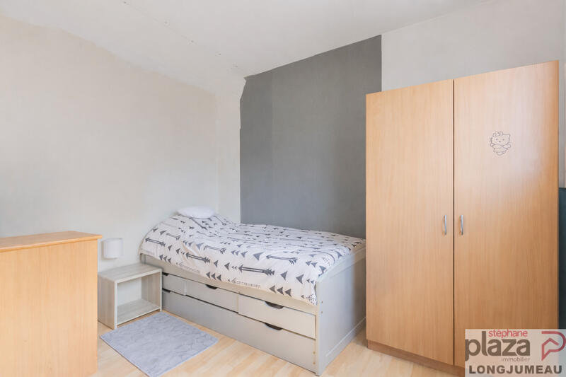 Maison - 80 m² - 4 pièces