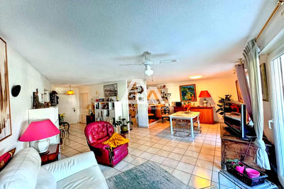 Appartement - 87 m² - 3 pièces