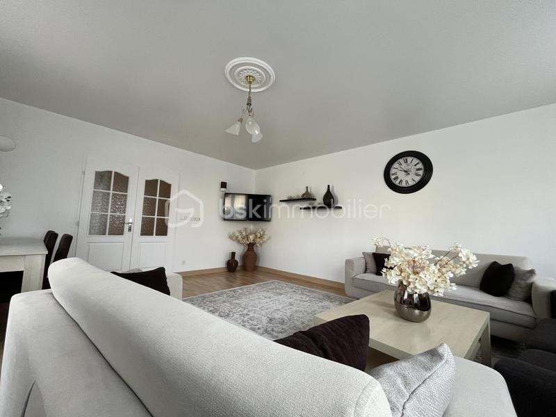 Pavillon - 120 m² - 5 pièces